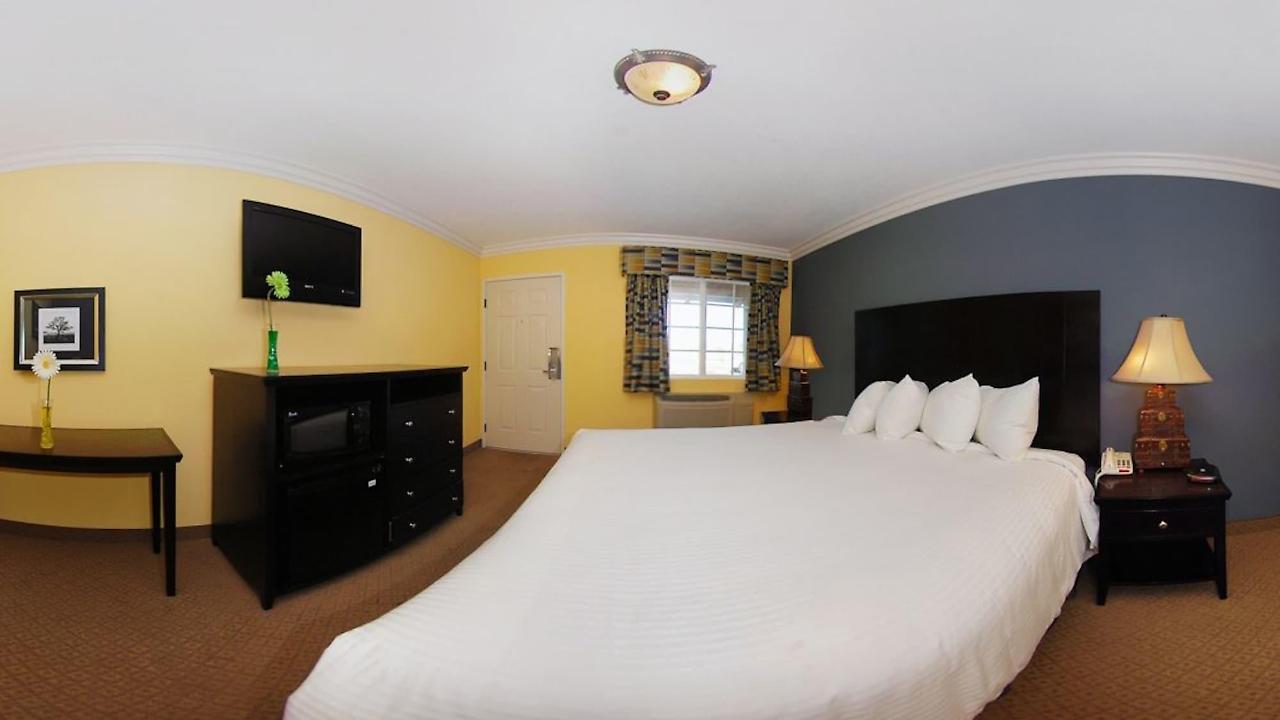 Solaire Inn & Suites Santa Maria  Esterno foto