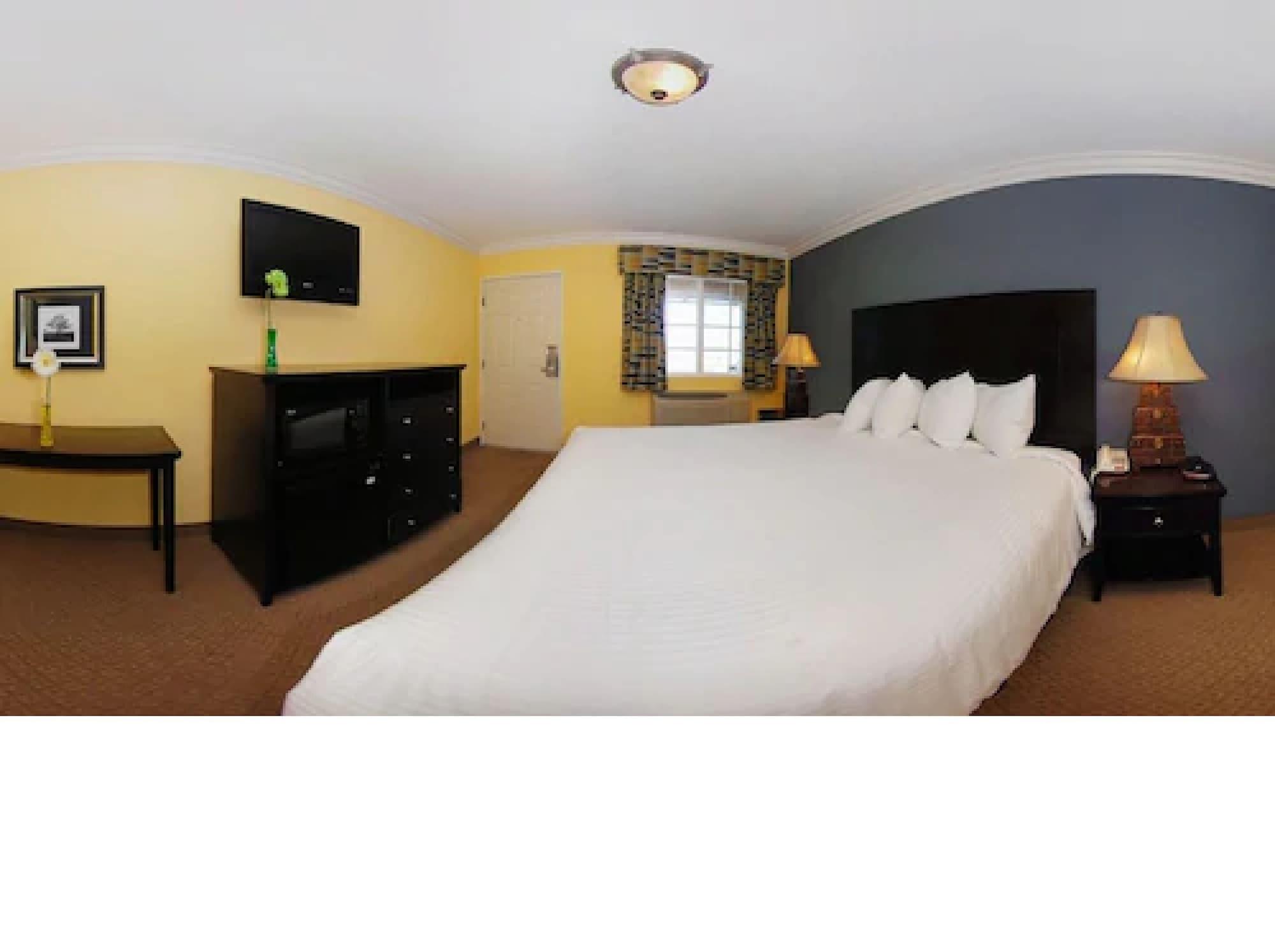 Solaire Inn & Suites Santa Maria  Esterno foto