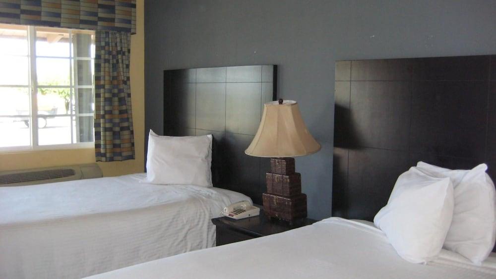 Solaire Inn & Suites Santa Maria  Esterno foto